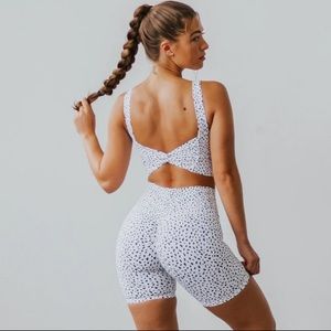 NWT Astoria LUXE IGNITE Sports Crop Top Bra